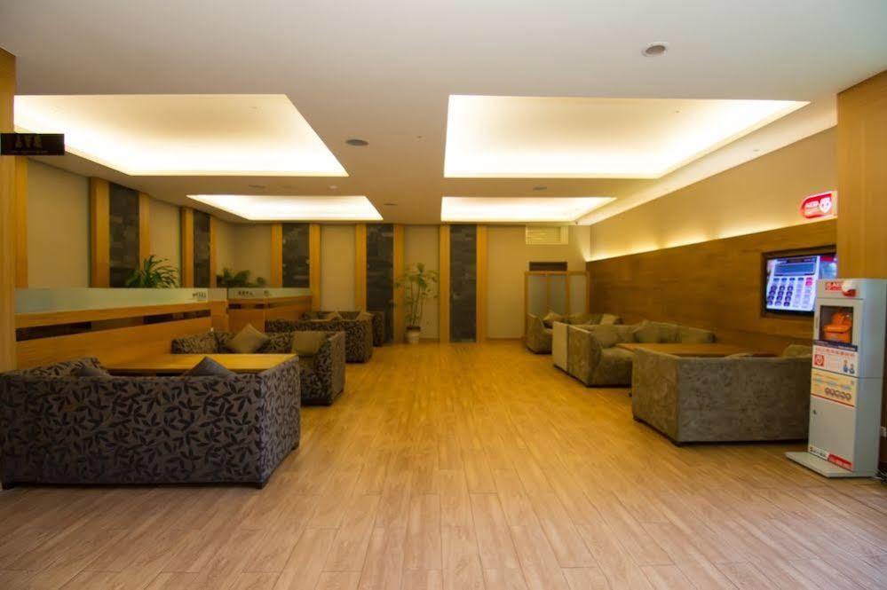 เจียวสี - เดอะ ริเวอร์ไซด์ Hotel เจียวซี ภายนอก รูปภาพ